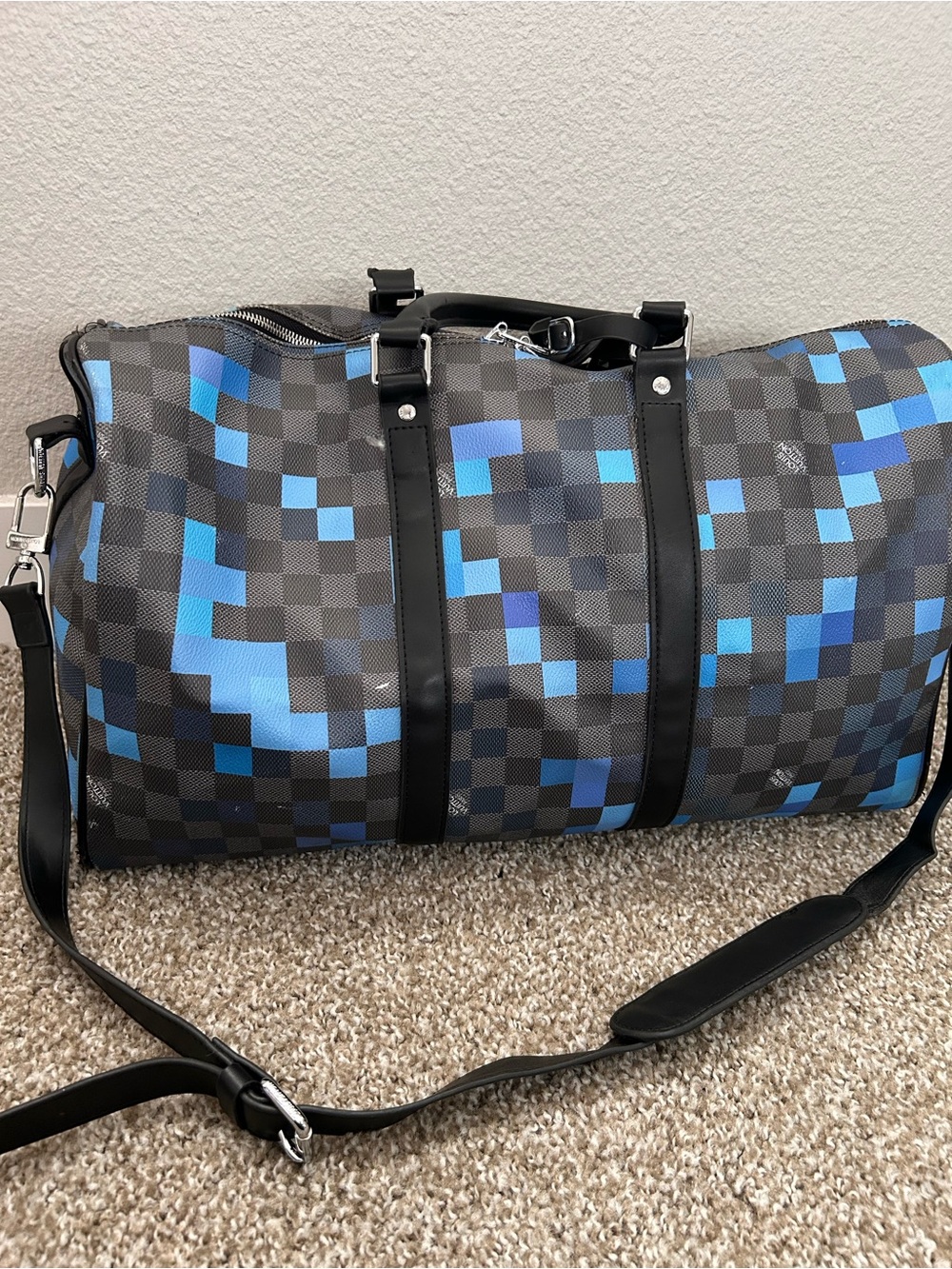 Louis Vuitton Damier Graphite Pixel Keepall Bandouliere 50 Blue